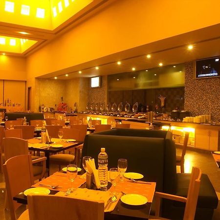 Radha Hometel Bangalore Restaurant photo